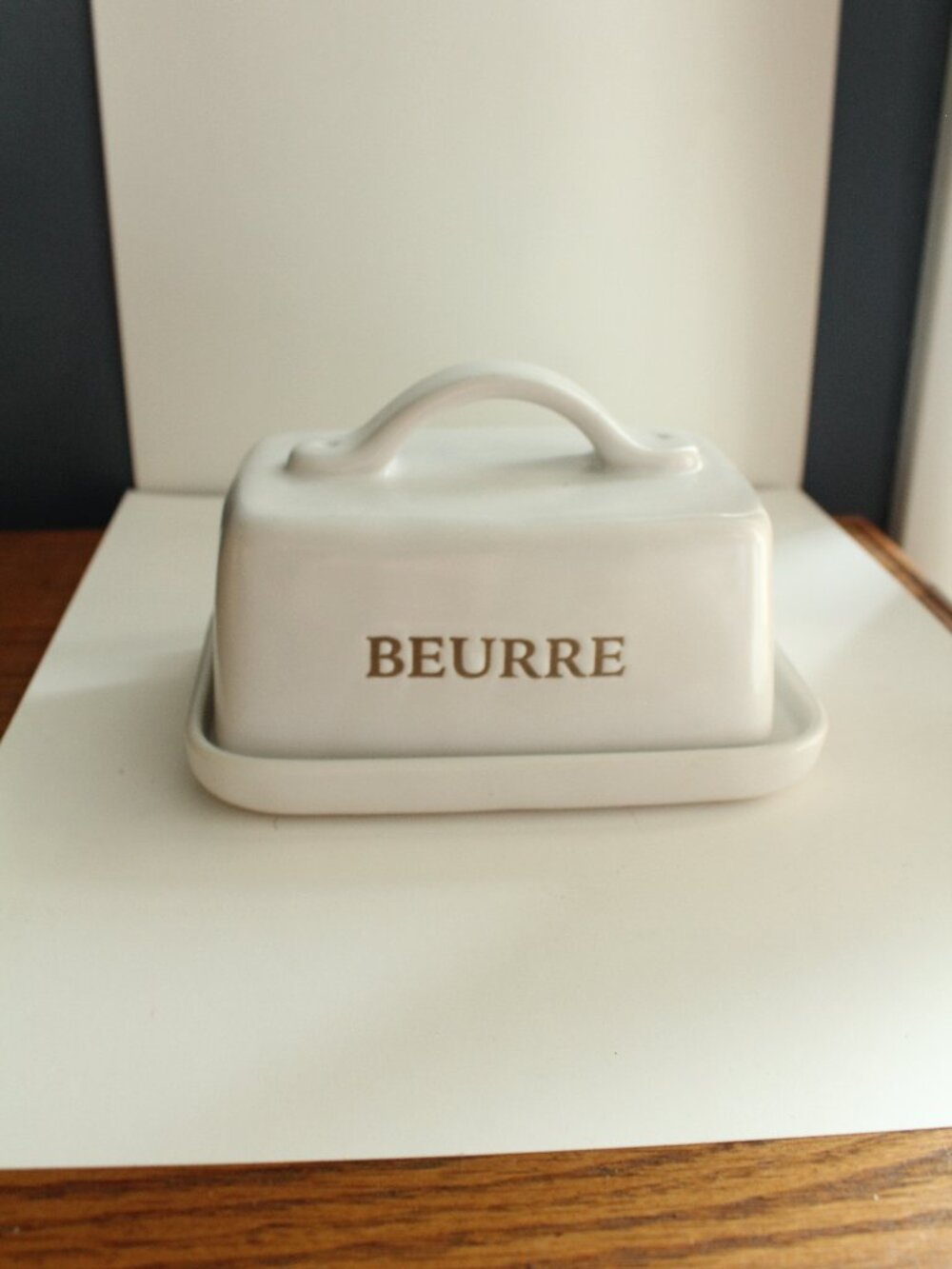 PC Off White Butter Dish with Lid Stoneware Full 1lb Butter - Picture 2 of 5